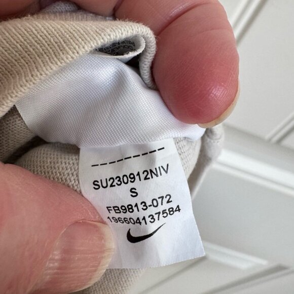 Nike Bring It Out Water Fire Earth 100% Cotton Taupe Graphic LoOne Sizee Fit Tee - Picture 7 of 7